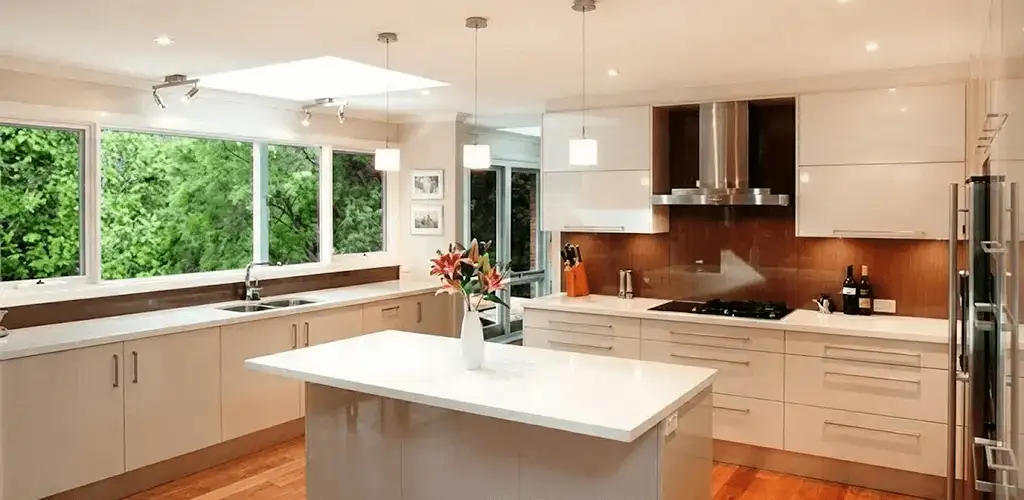 Kitchen cabinet refacing and remodel results in a modern kitchen in Stockton, CA
